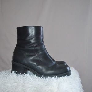 Black 90's Heeled Booties